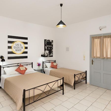 Letta'S Apartments Finikas  Bagian luar foto