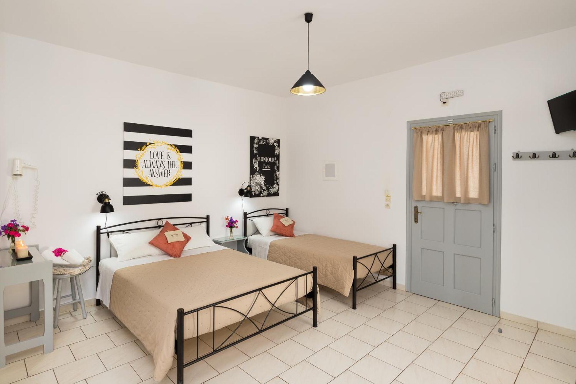Letta'S Apartments Finikas  Bagian luar foto