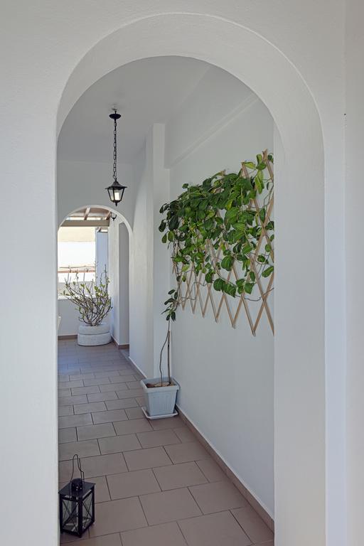 Letta'S Apartments Finikas  Bagian luar foto