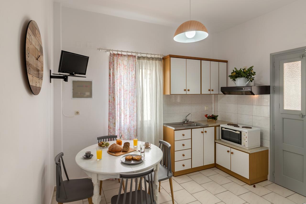 Letta'S Apartments Finikas  Bagian luar foto